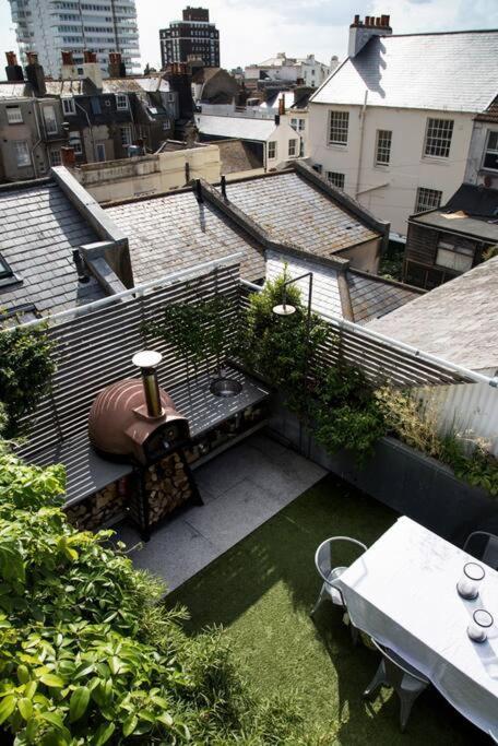 Large Townhouse Just 2 Minutes From The Sea/I360! Villa Brighton Exterior photo